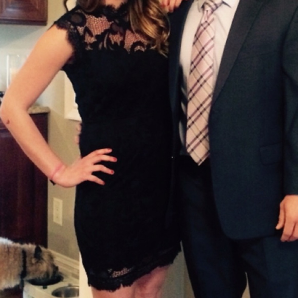 Black short dress